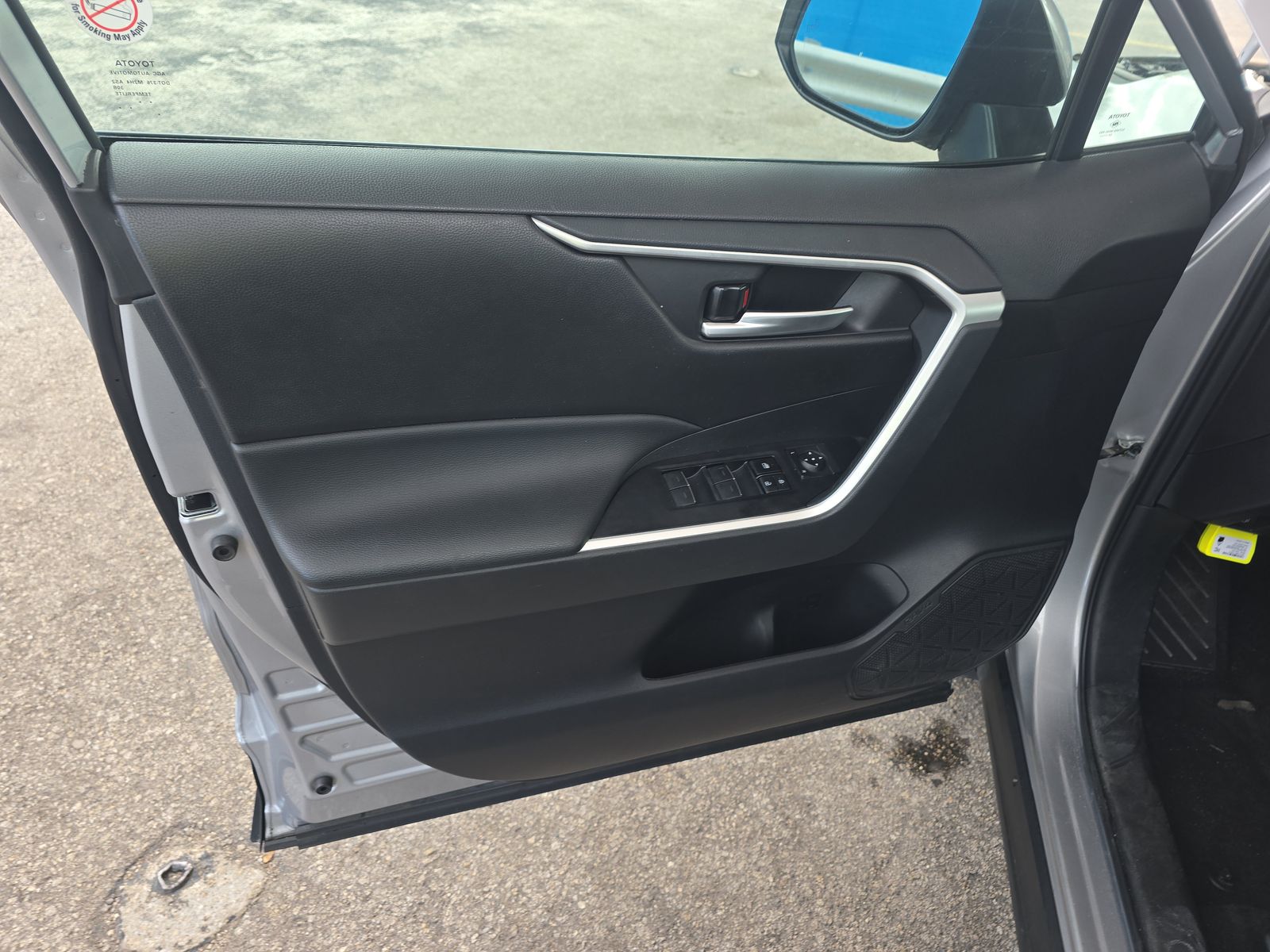 2024 Toyota RAV4 Hybrid XLE AWD