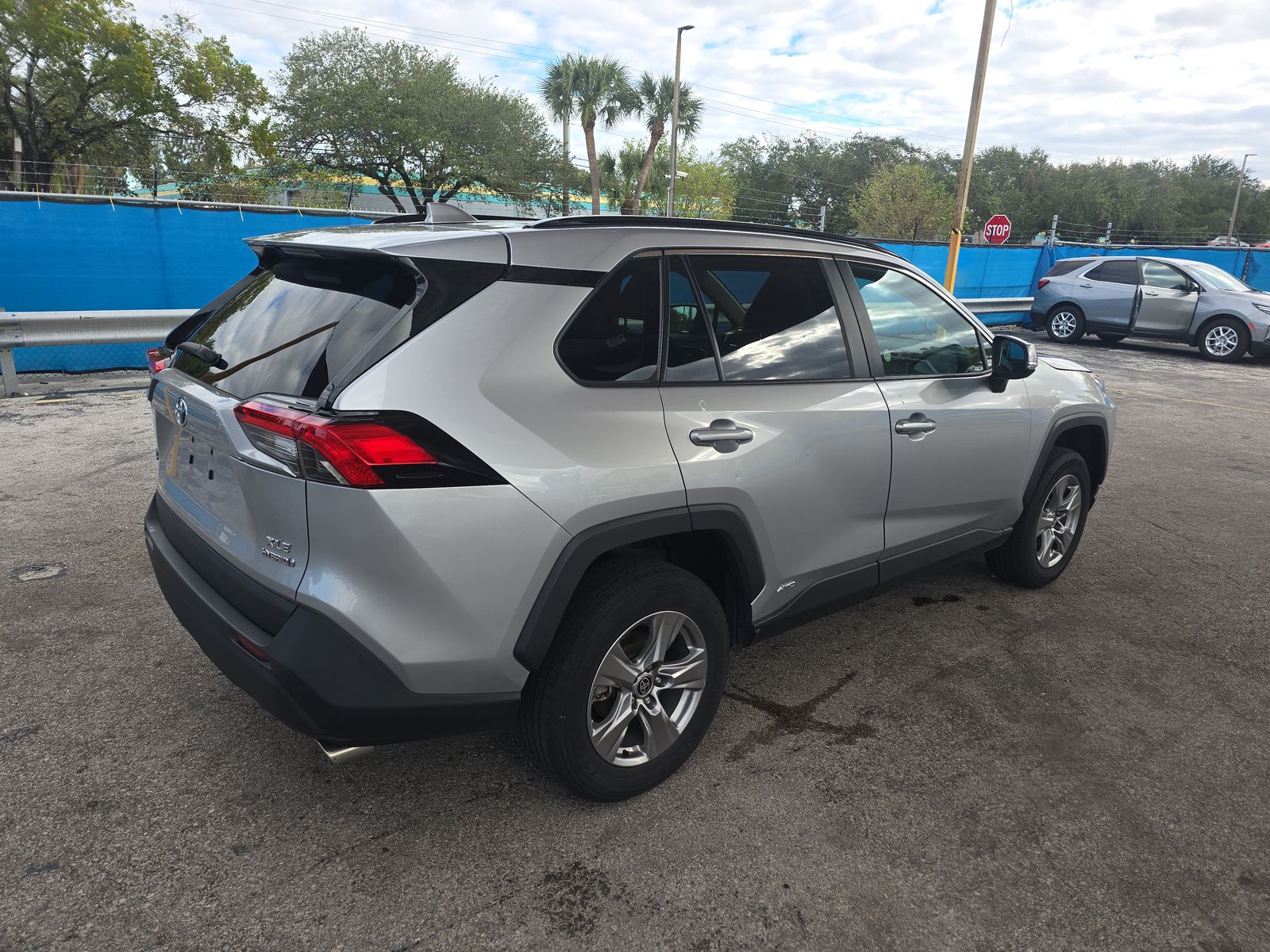 2024 Toyota RAV4 Hybrid XLE AWD