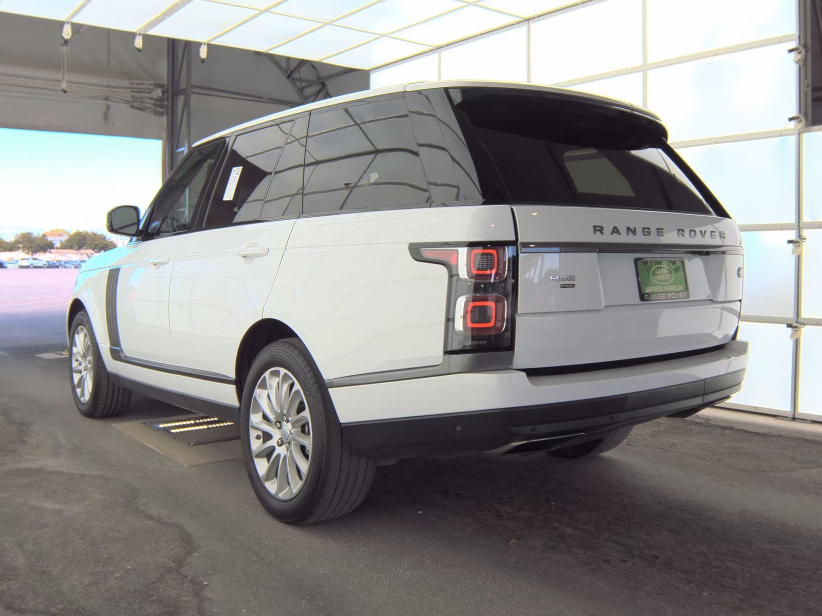 2021 Land Rover Range Rover Plug-In Hybrid HSE AWD