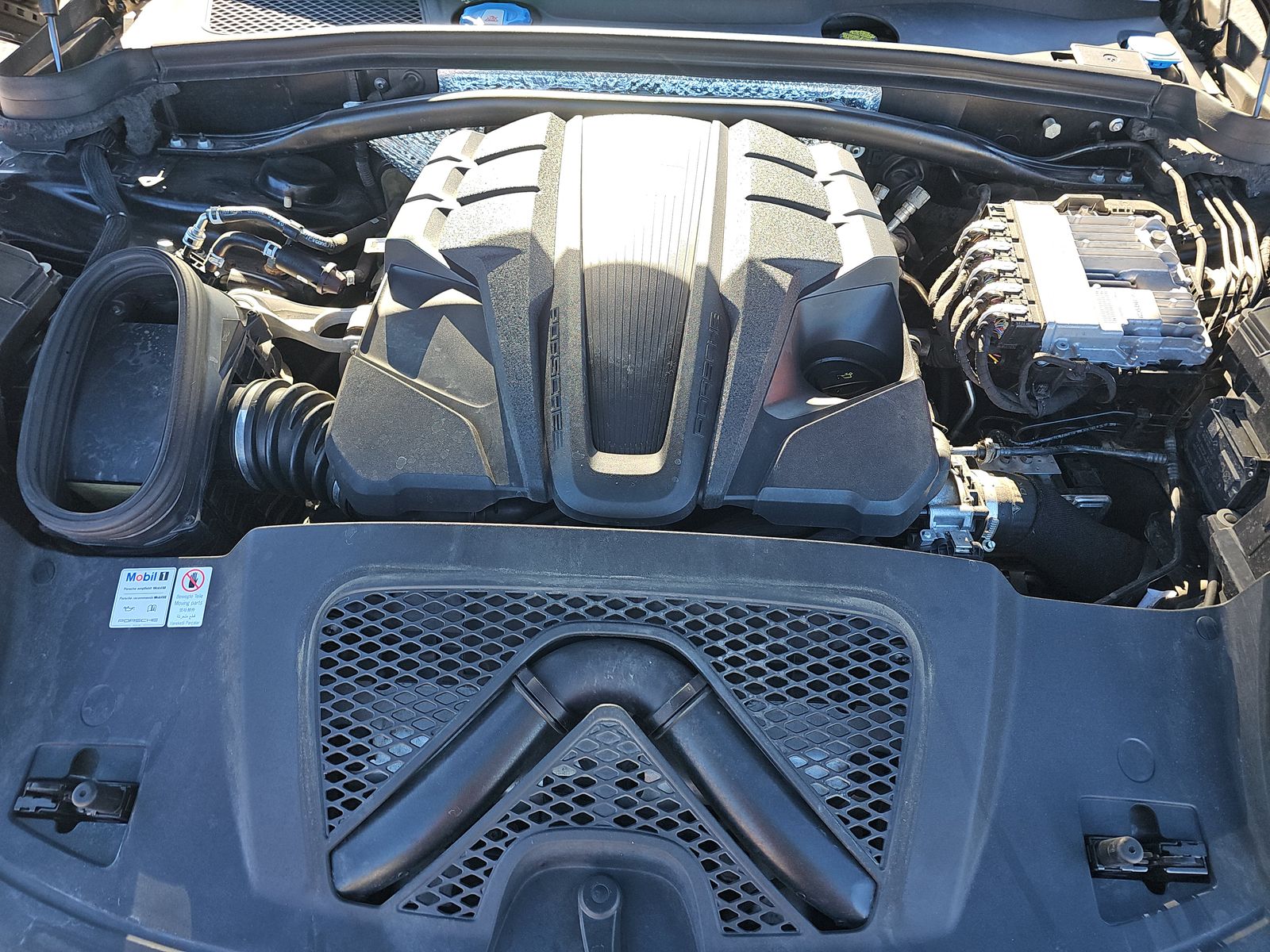 2020 Porsche Macan S AWD