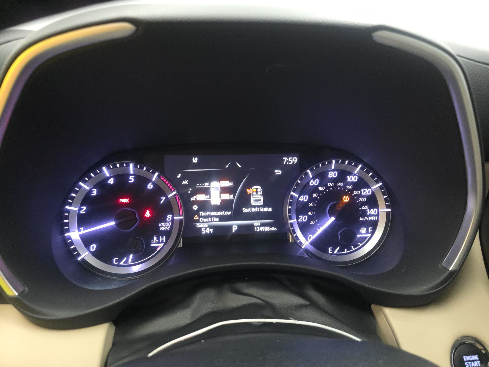 2023 Toyota Highlander XLE FWD