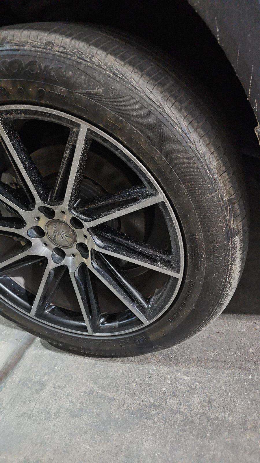 2023 Toyota Highlander XLE FWD