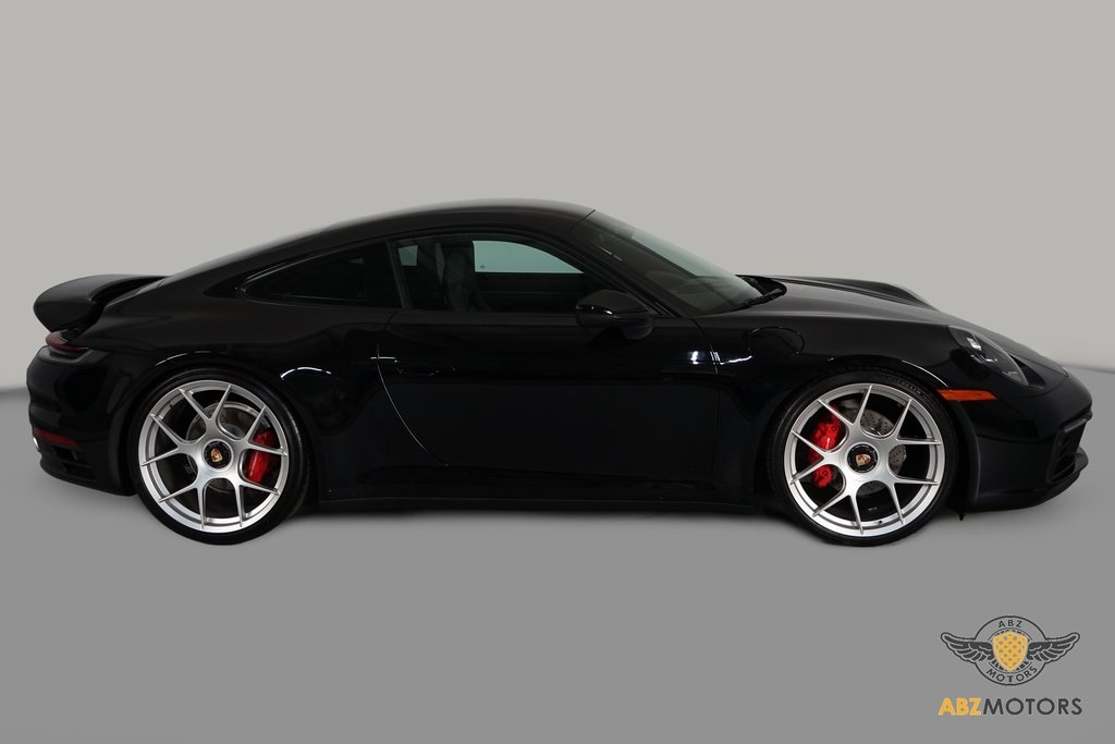2022 Porsche 911 Carrera RWD