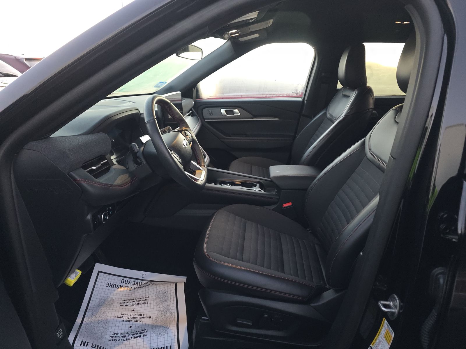 2025 Ford Explorer ST-Line AWD