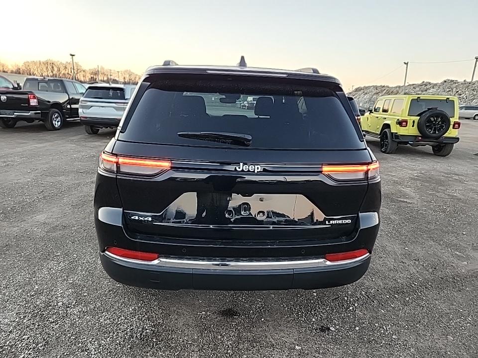 2024 Jeep Grand Cherokee Laredo X AWD