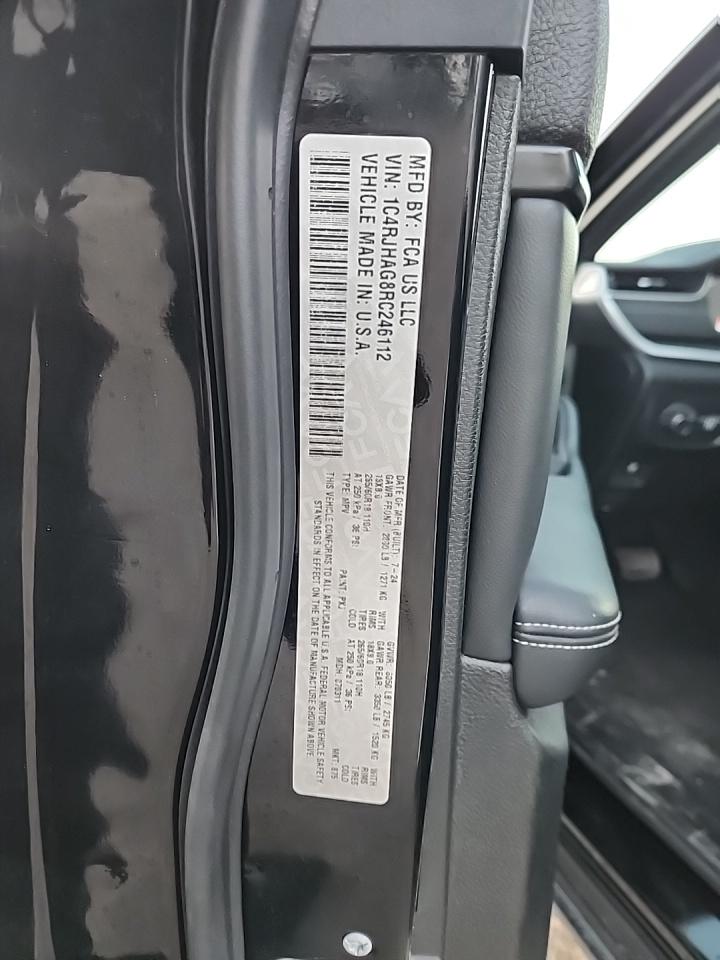 2024 Jeep Grand Cherokee Laredo X AWD