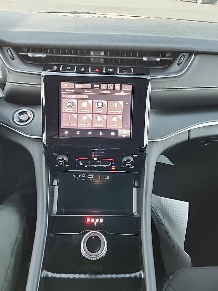 2024 Jeep Grand Cherokee Laredo X AWD