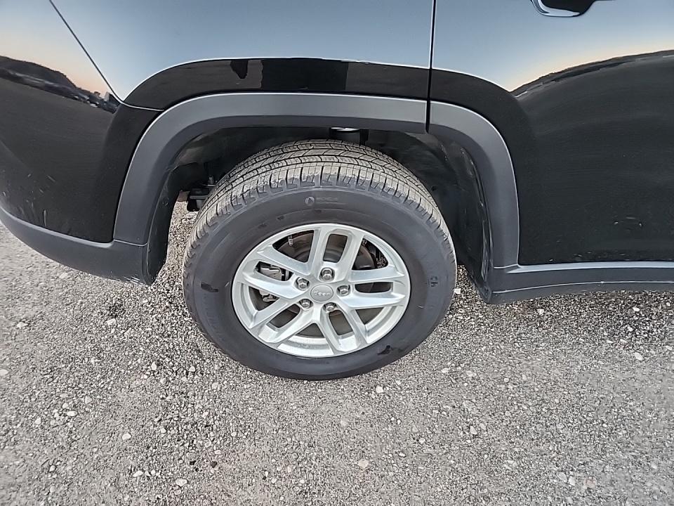 2024 Jeep Grand Cherokee Laredo X AWD