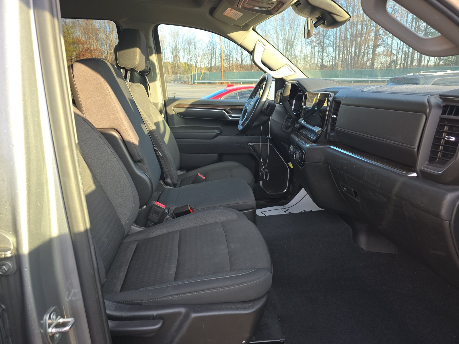 2024 Chevrolet Silverado 1500 LT AWD