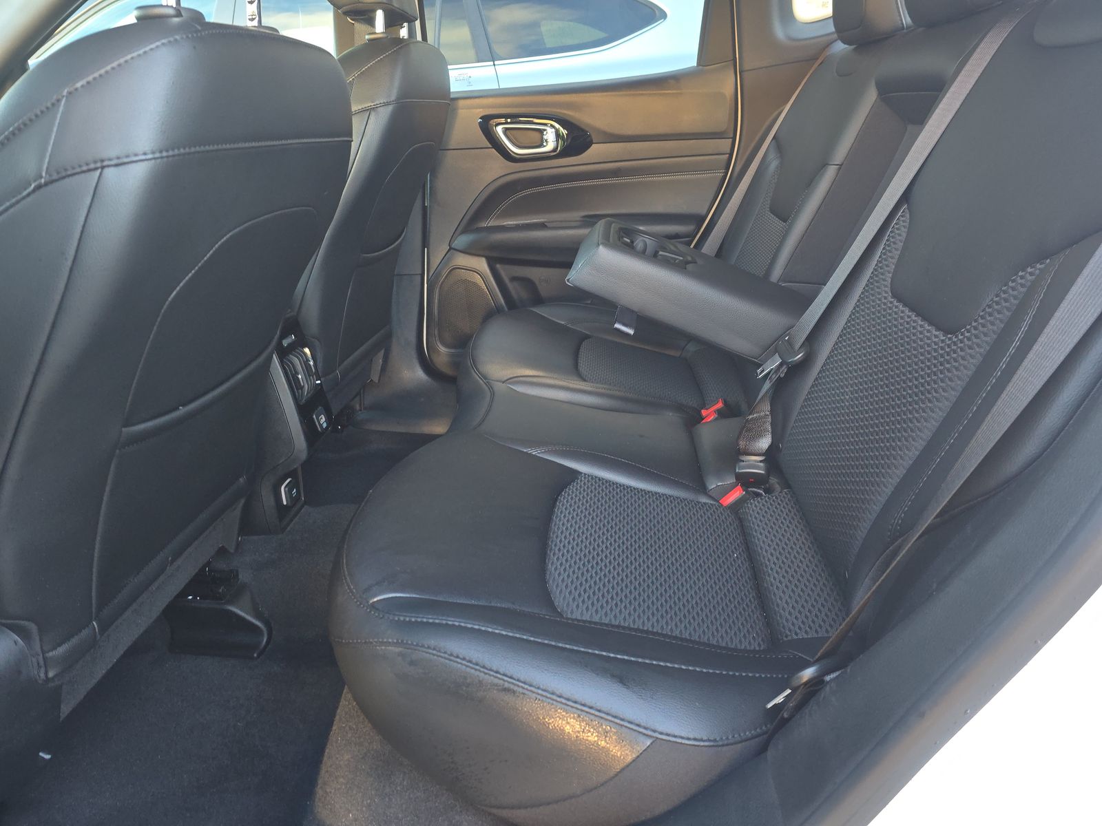 2022 Jeep Compass Latitude Altitude Edition AWD