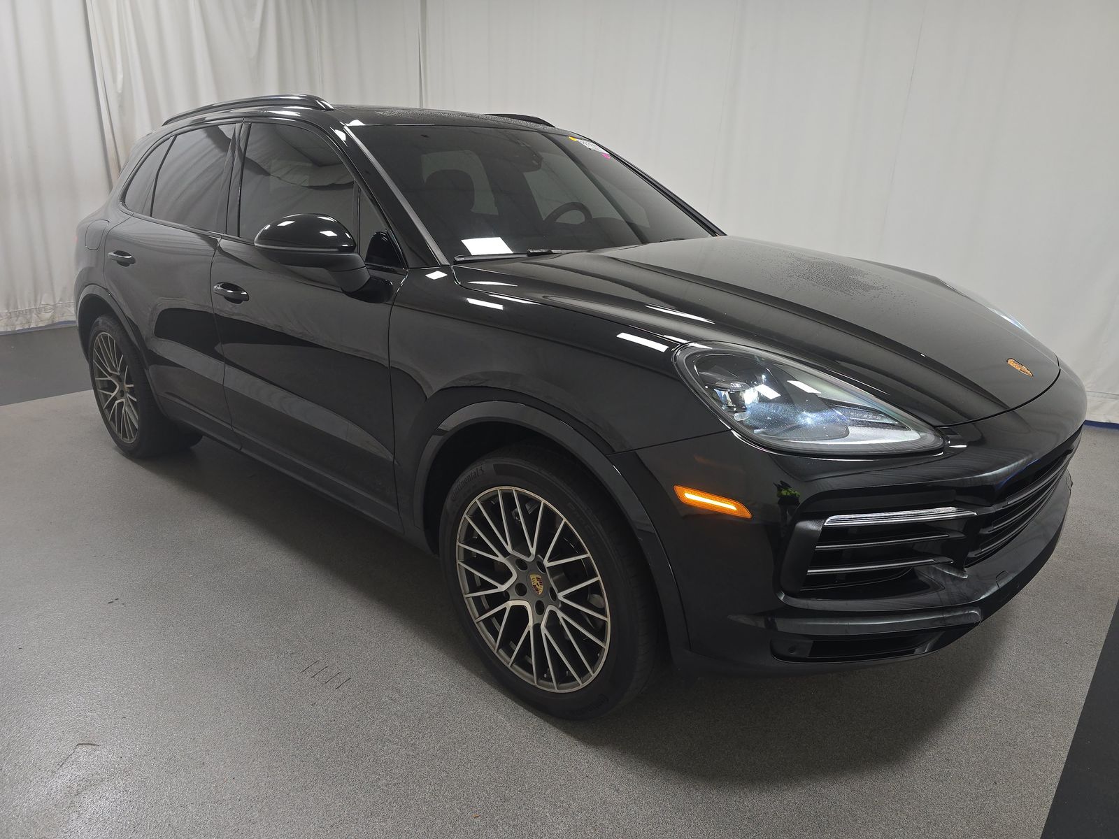 2023 Porsche Cayenne Platinum Edition AWD