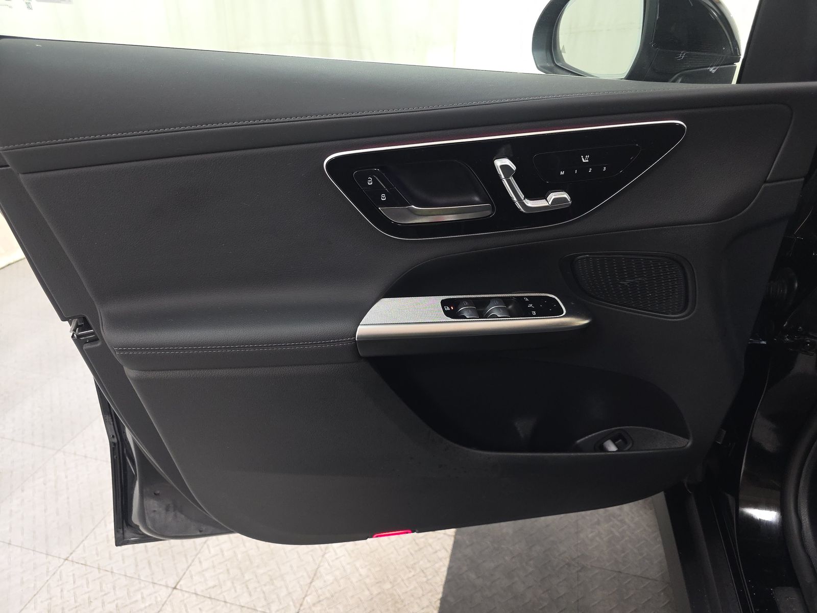 2025 Mercedes-Benz GLC GLC 300 AWD