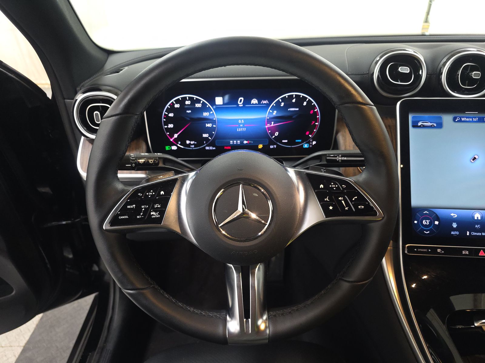 2025 Mercedes-Benz GLC GLC 300 AWD