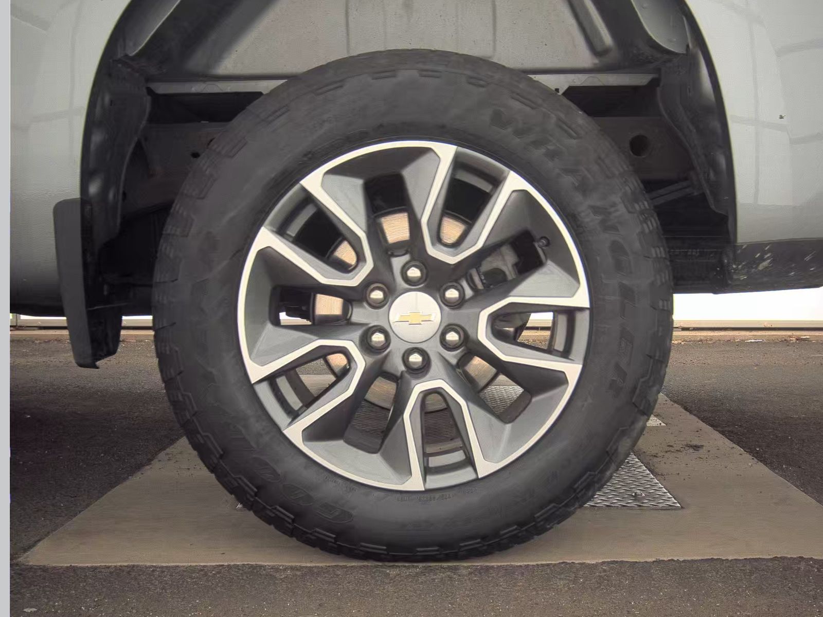 2024 Chevrolet Silverado 1500 LT AWD