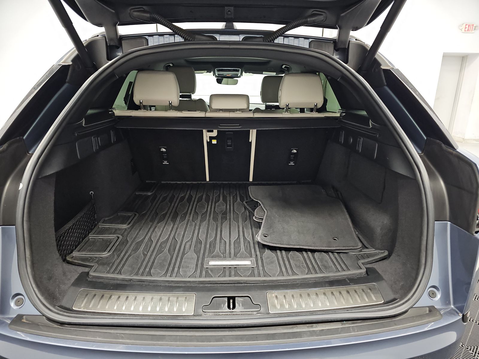 2023 Land Rover Range Rover Velar R-Dynamic S AWD