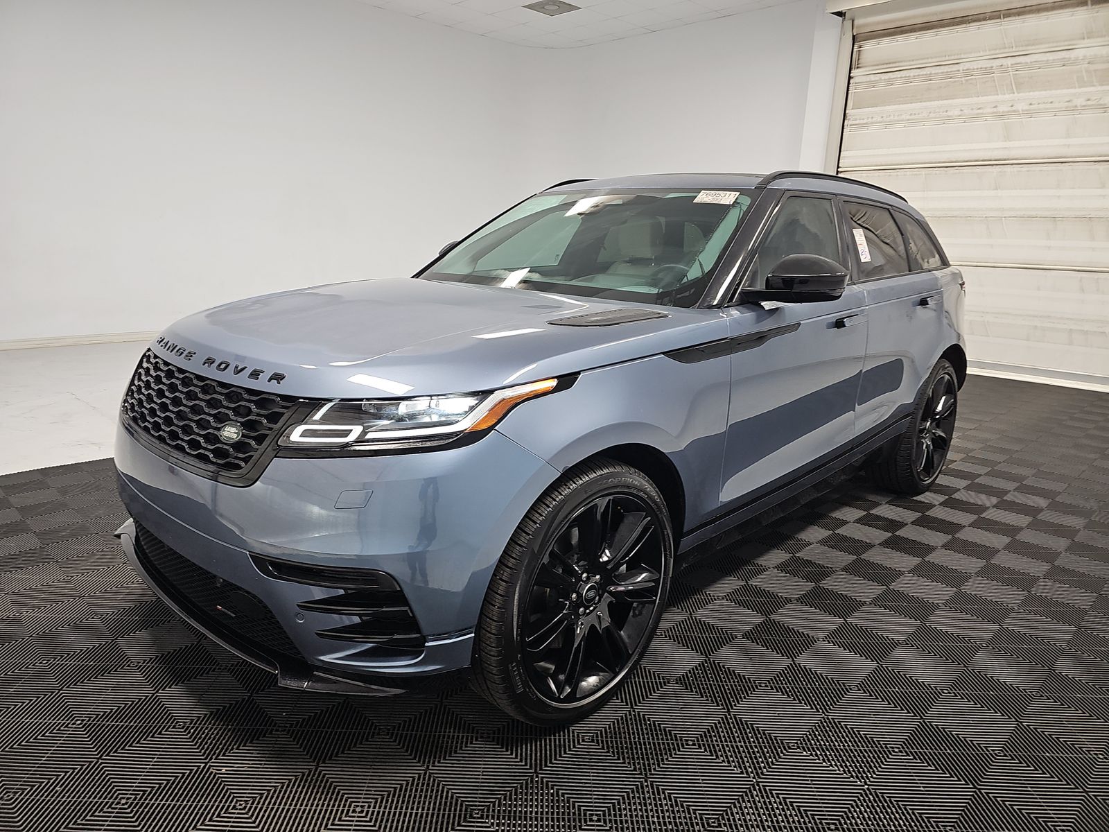 2023 Land Rover Range Rover Velar R-Dynamic S AWD