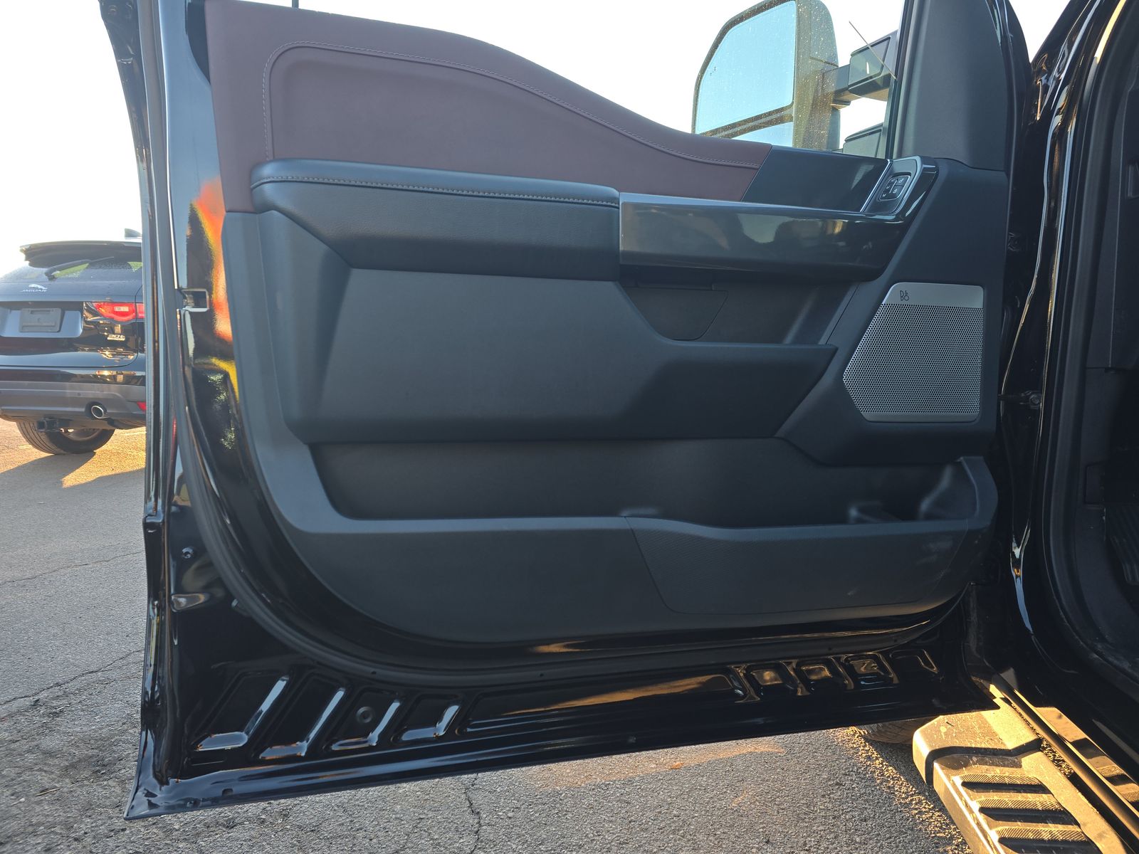 2023 Ford F-150 Lariat AWD