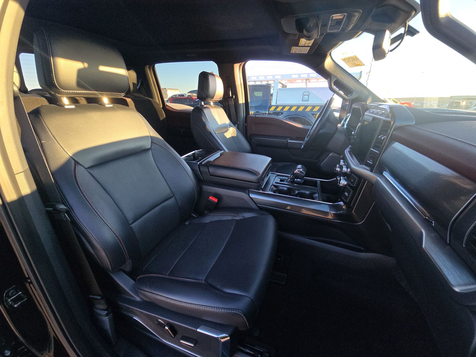 2023 Ford F-150 Lariat AWD