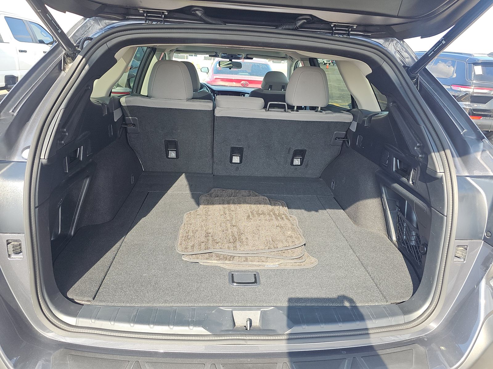 2023 Subaru Outback Premium AWD