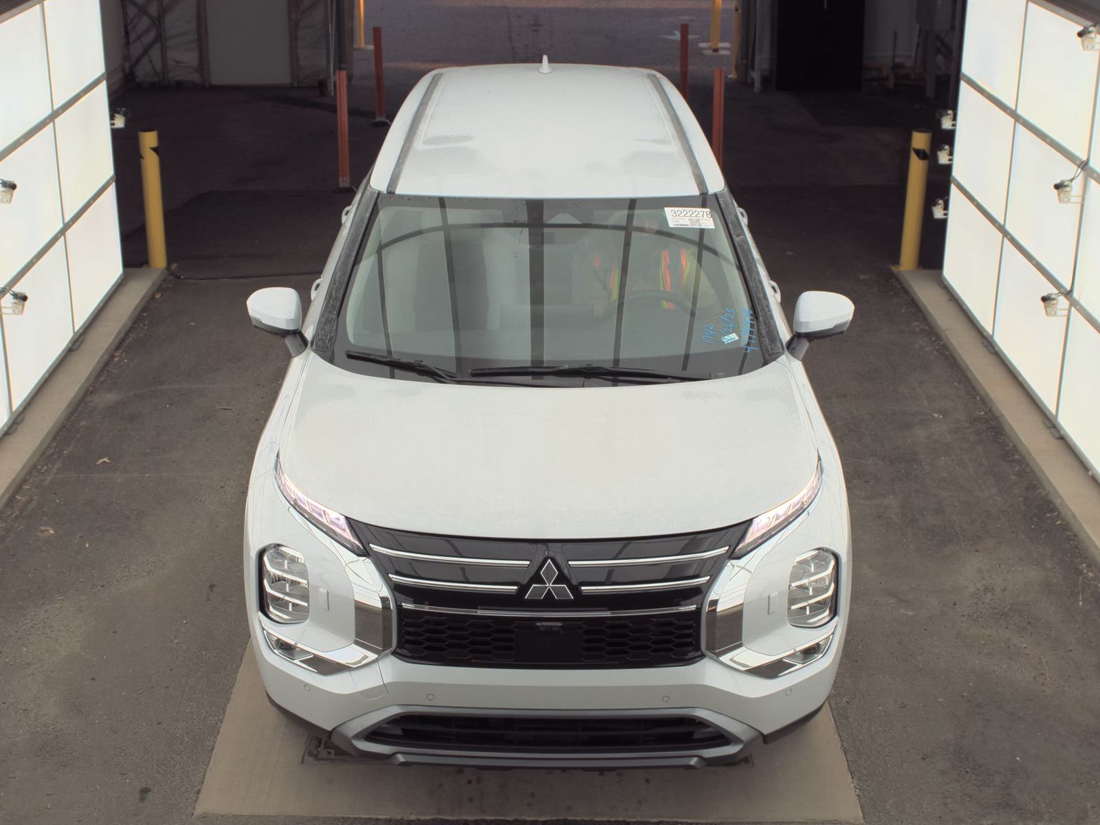 2025 Mitsubishi Outlander SE AWD