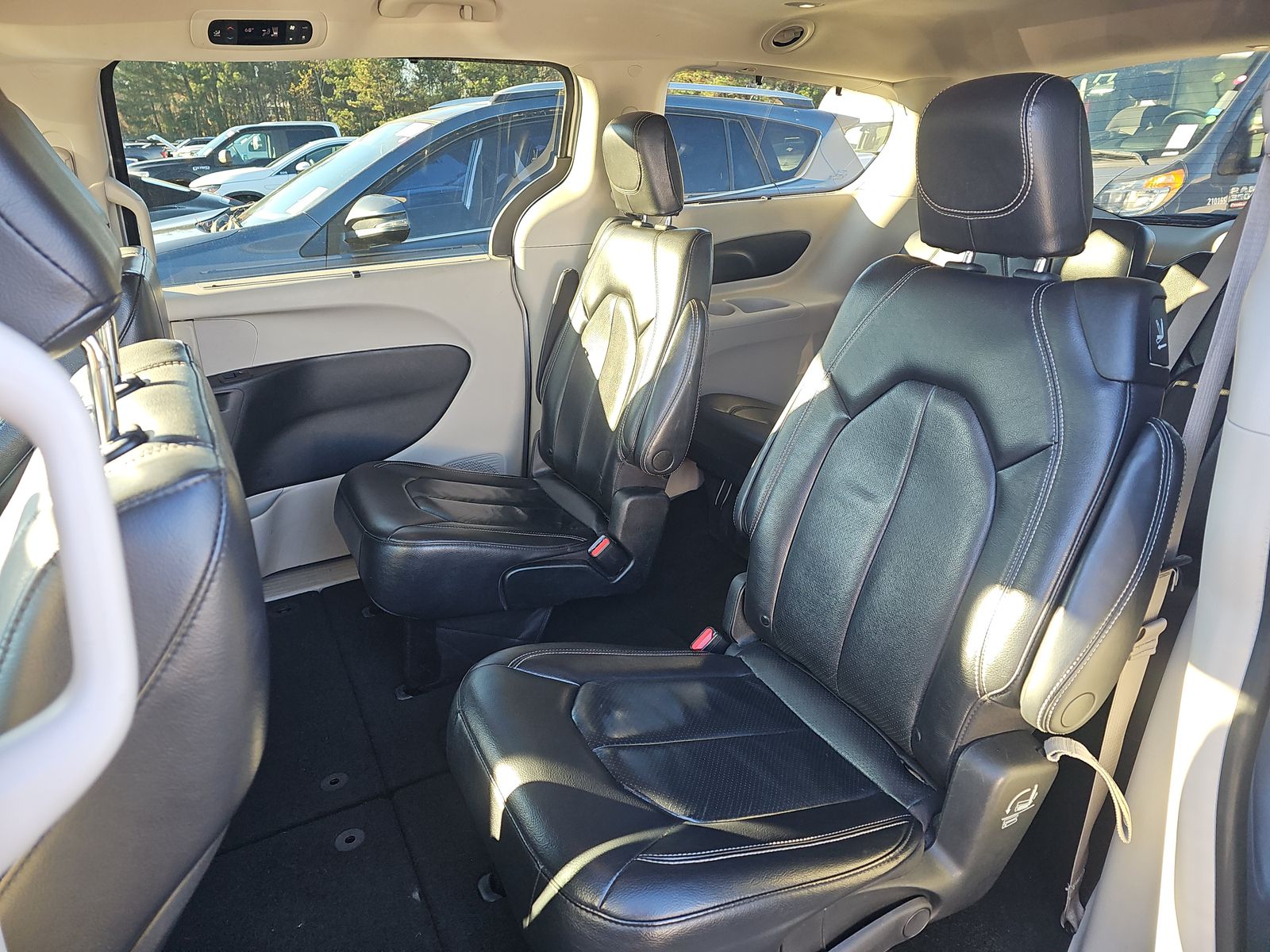 2022 Chrysler Pacifica Touring L FWD