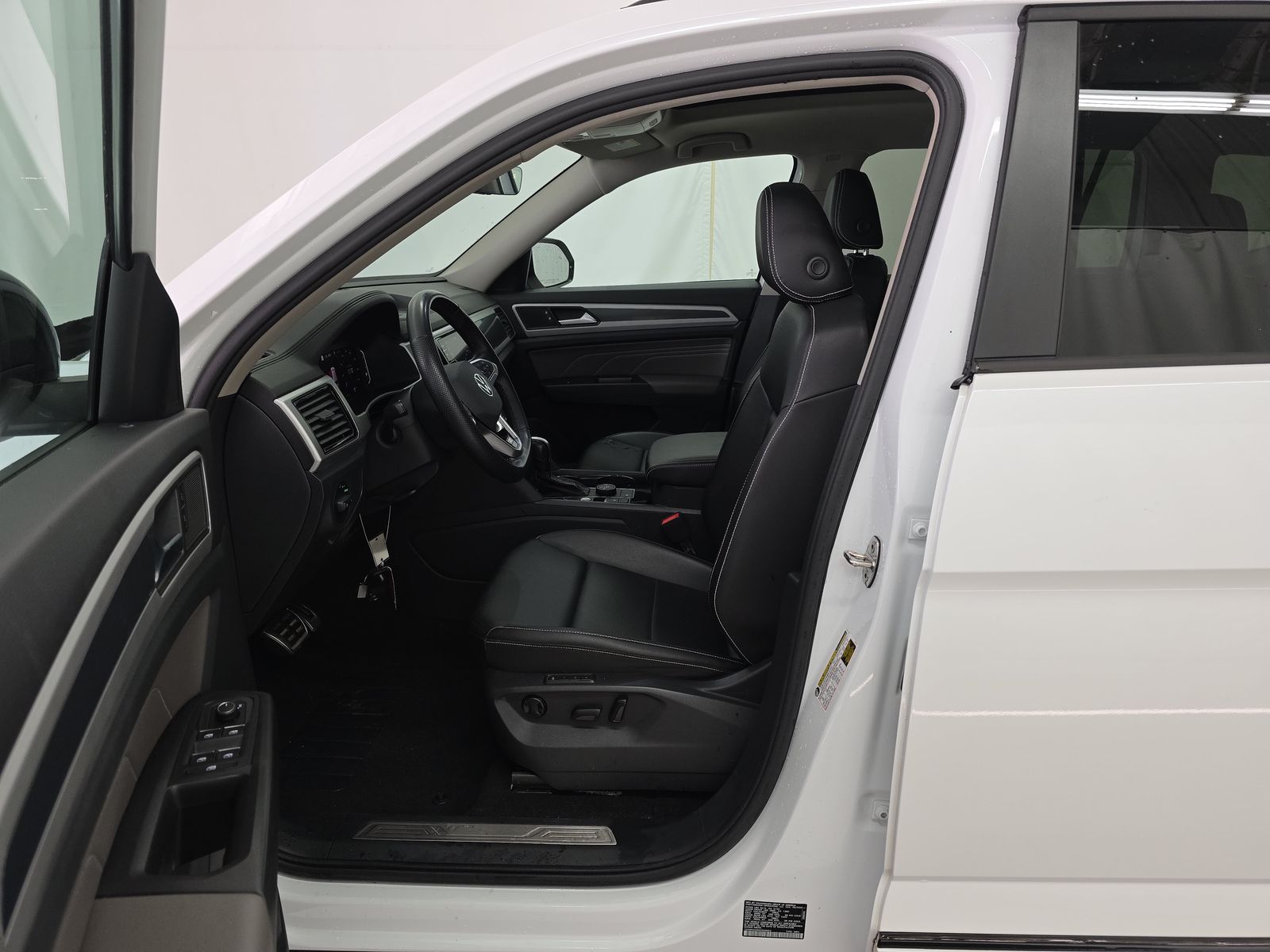 2022 Volkswagen Atlas 3.6L SEL R-Line Black AWD