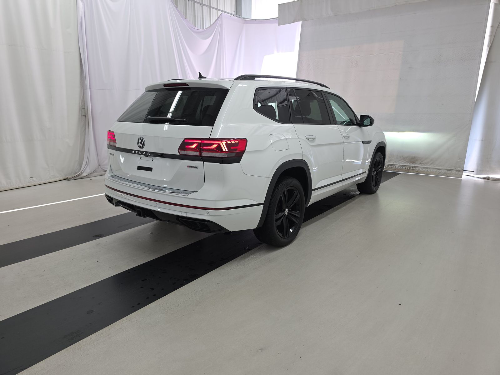 2022 Volkswagen Atlas 3.6L SEL R-Line Black AWD