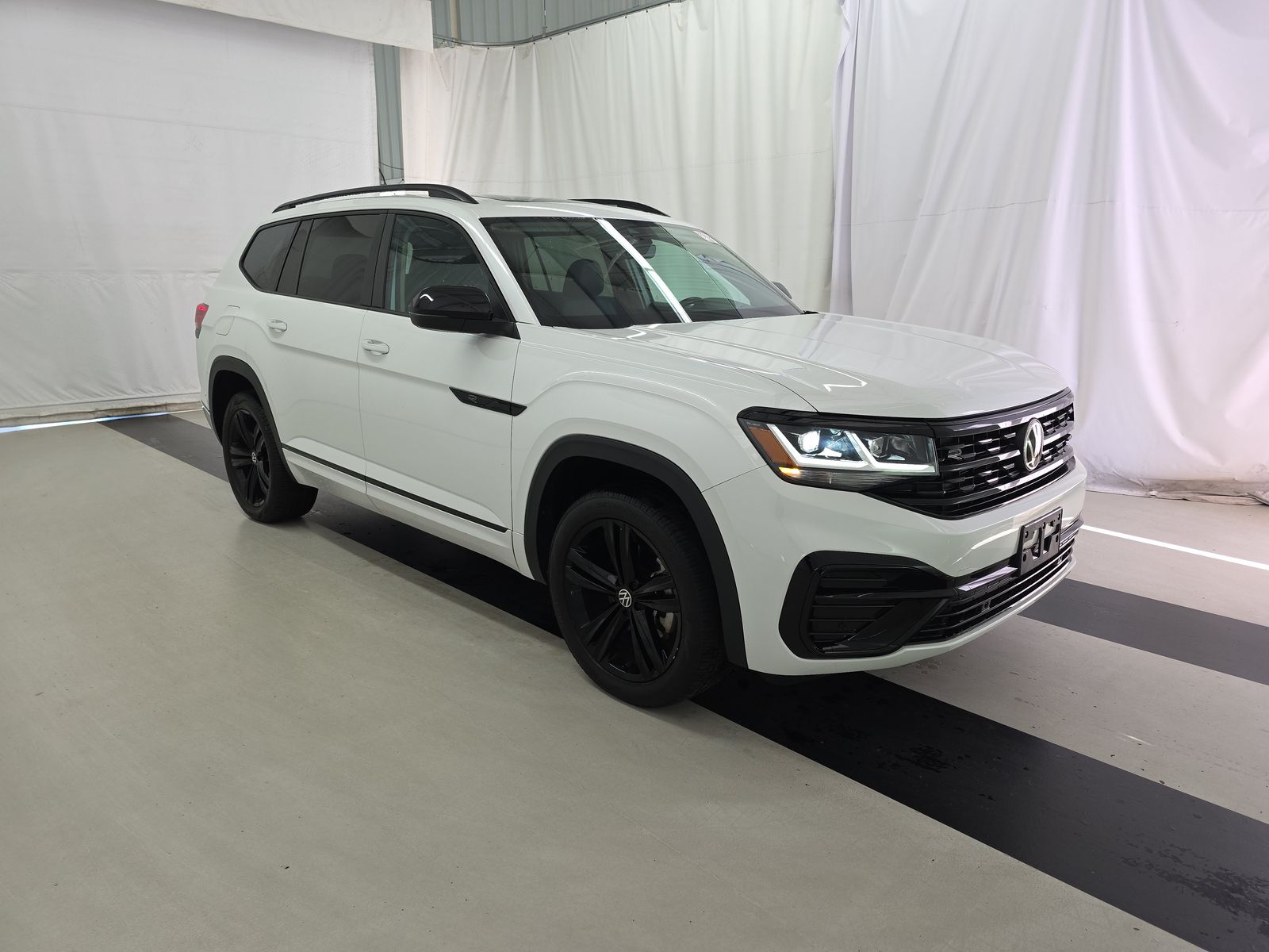 2022 Volkswagen Atlas 3.6L SEL R-Line Black AWD