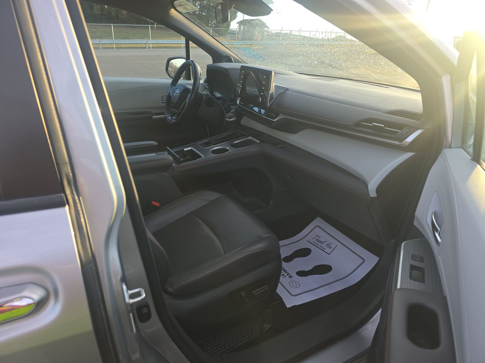 2022 Toyota Sienna XSE FWD