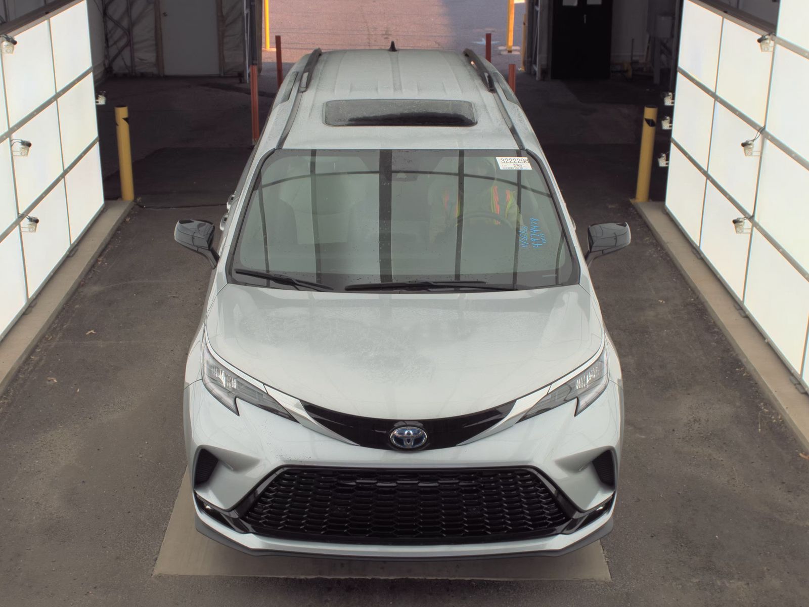 2022 Toyota Sienna XSE FWD