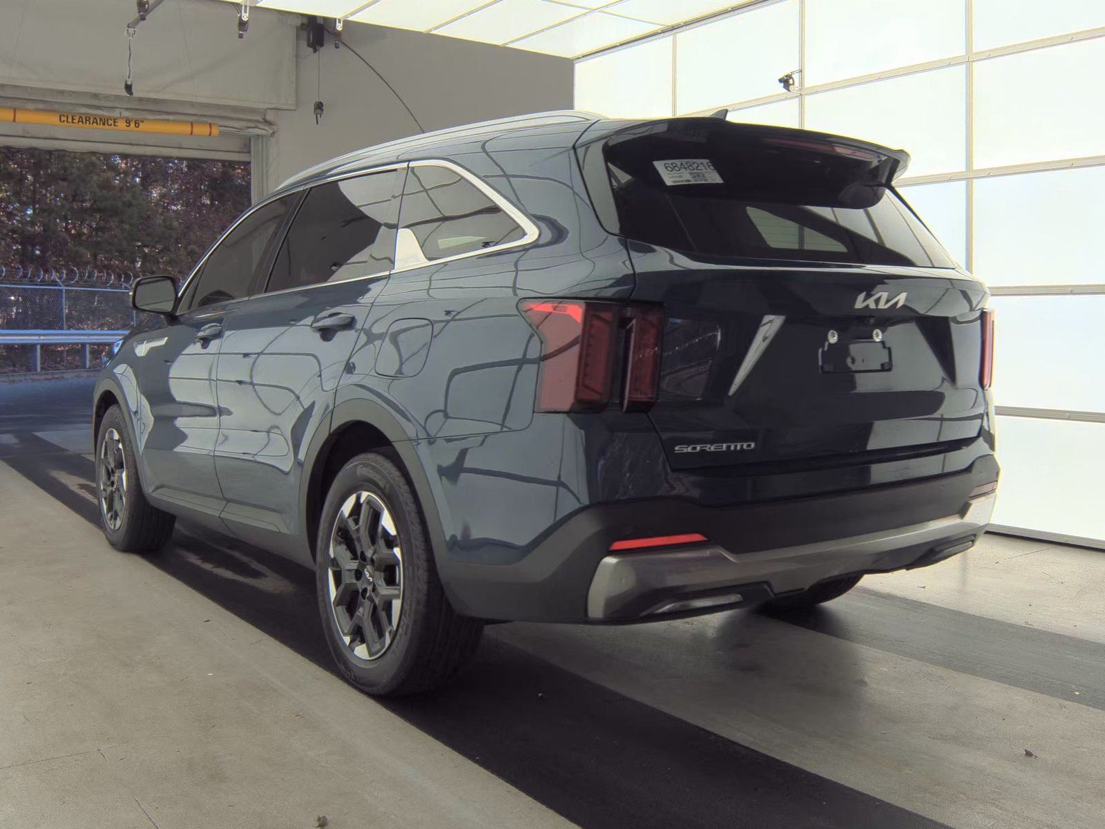 2025 Kia Sorento S FWD