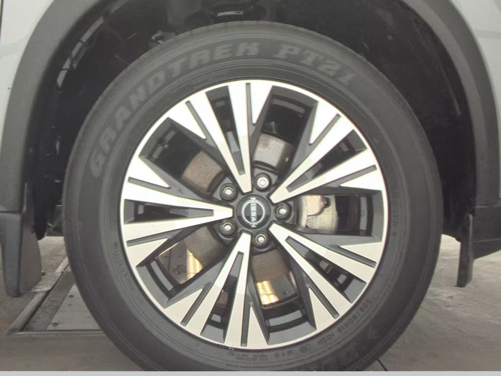 2023 Nissan Rogue SV AWD