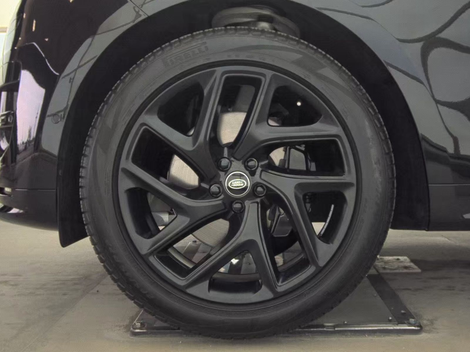 2023 Land Rover Range Rover Sport SE Dynamic AWD