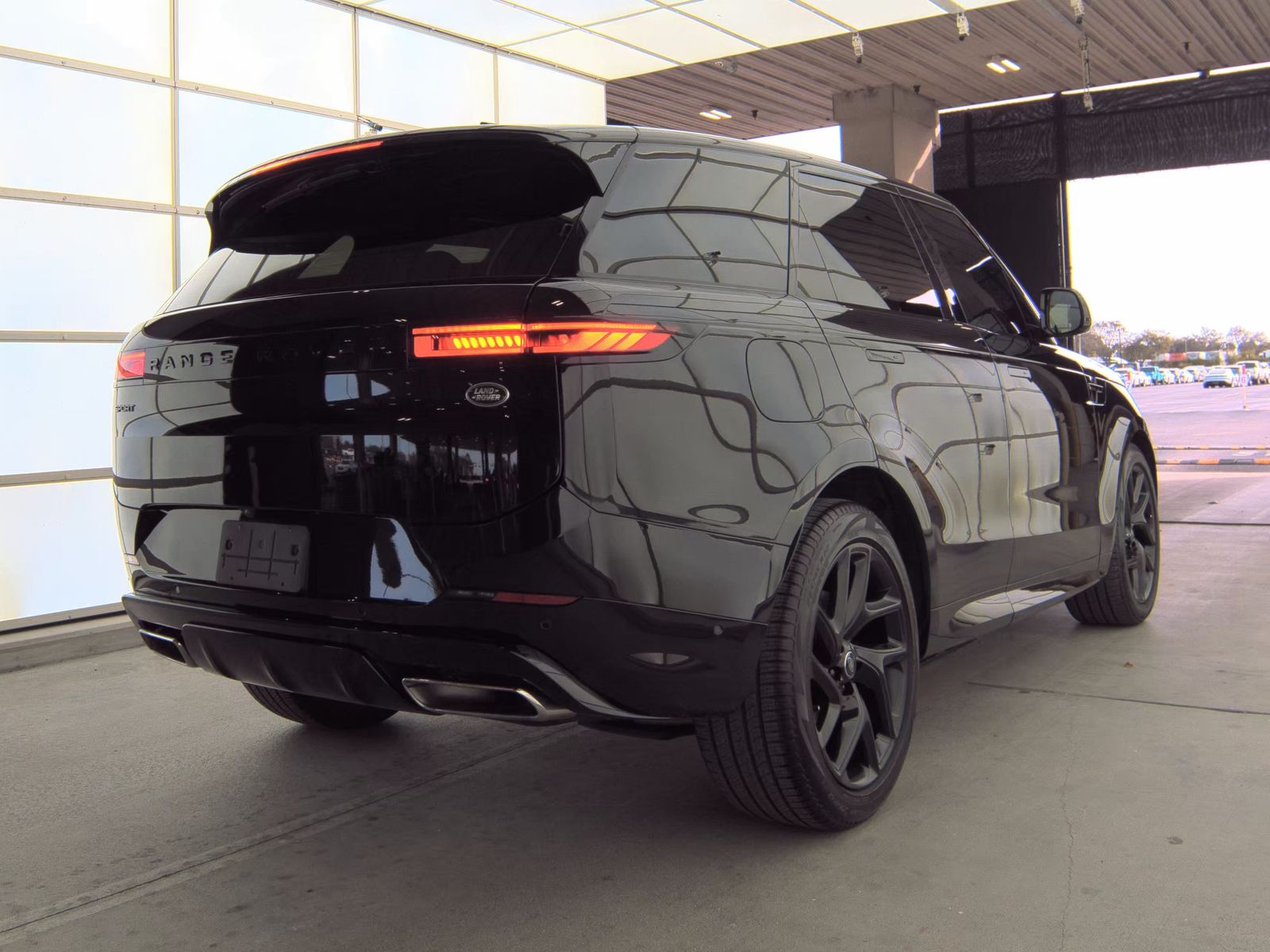 2023 Land Rover Range Rover Sport SE Dynamic AWD