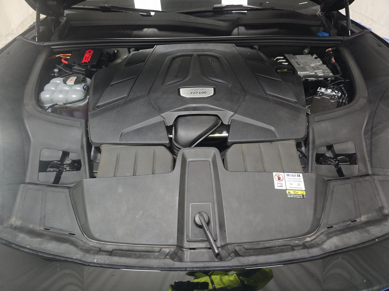 2023 Porsche Cayenne Base AWD