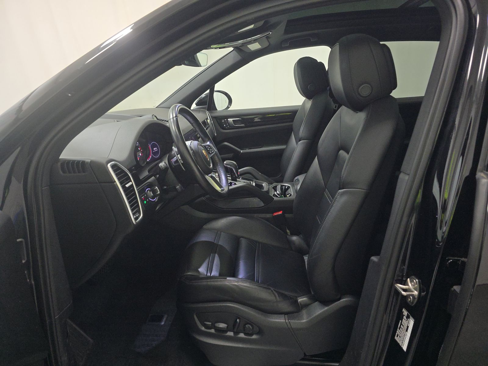 2023 Porsche Cayenne Base AWD