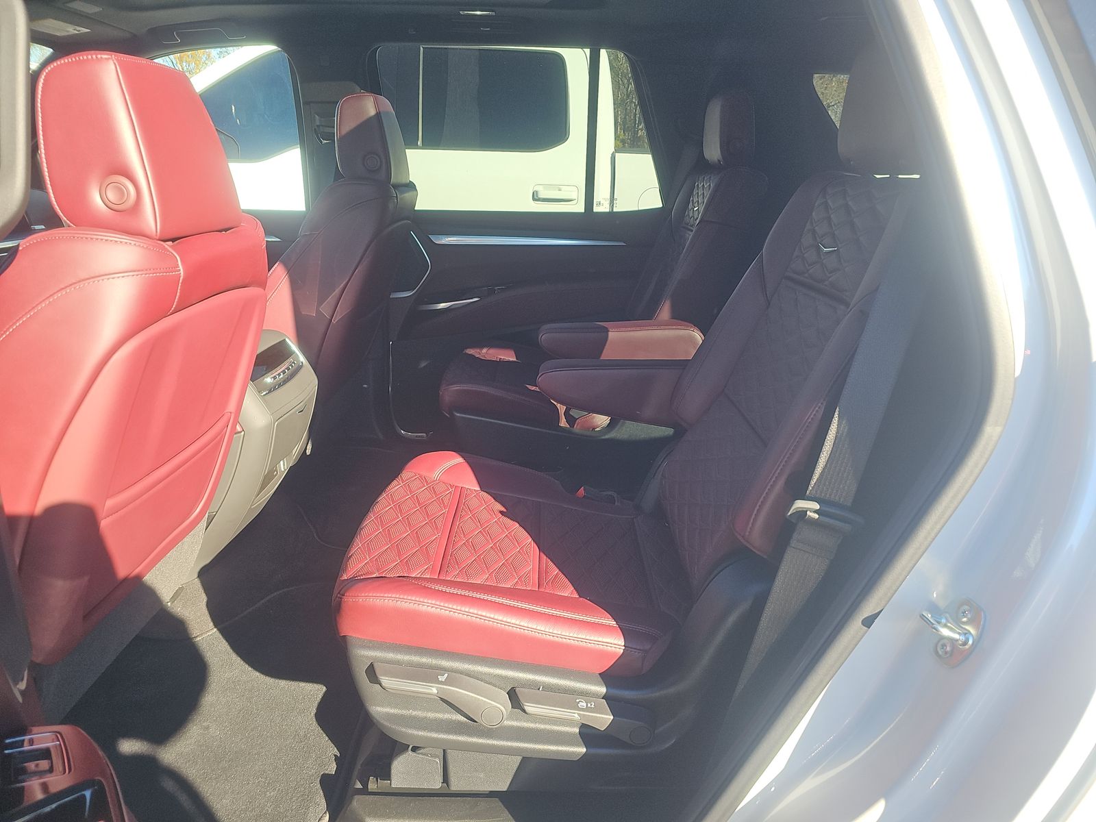 2025 Cadillac Escalade Sport AWD