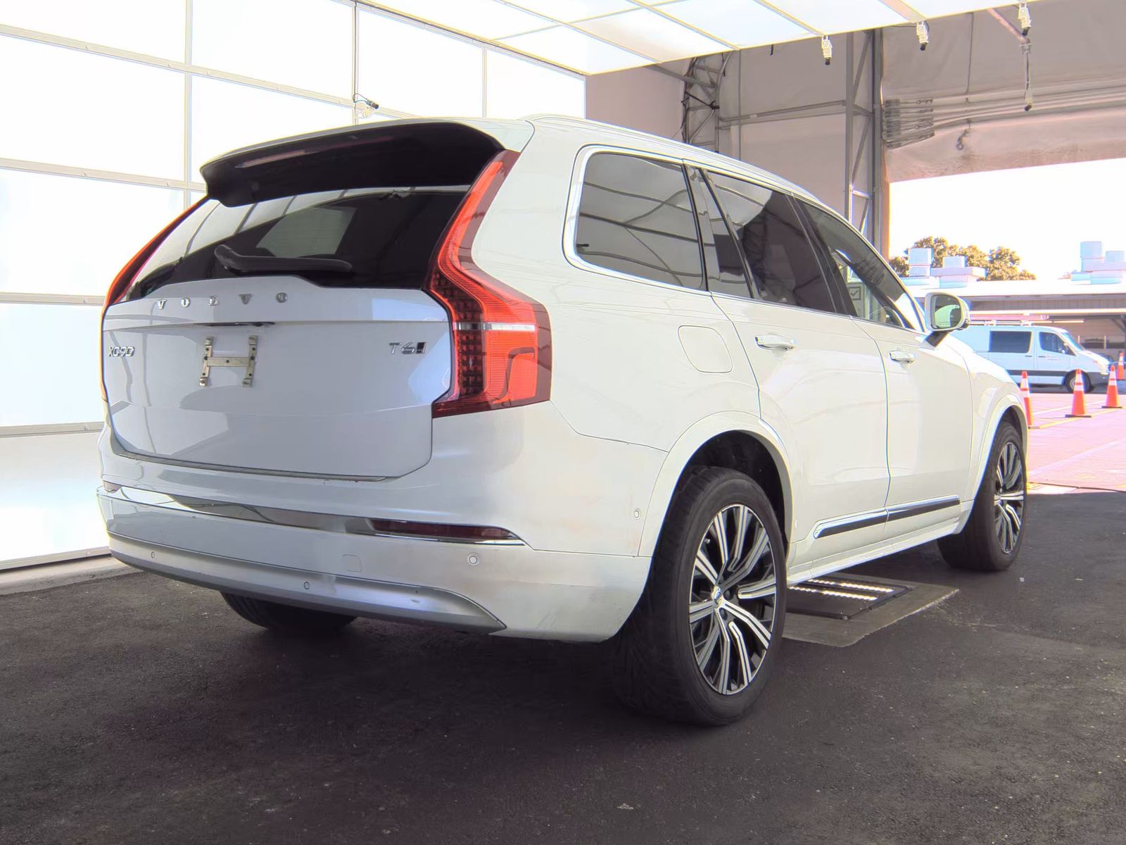 2022 Volvo XC90 T6 Inscription AWD