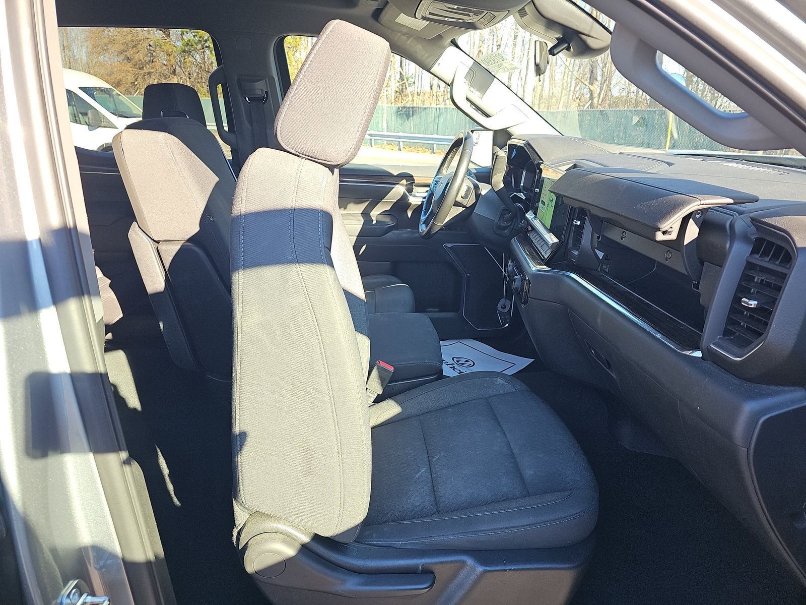 2023 Chevrolet Silverado 1500 LT AWD