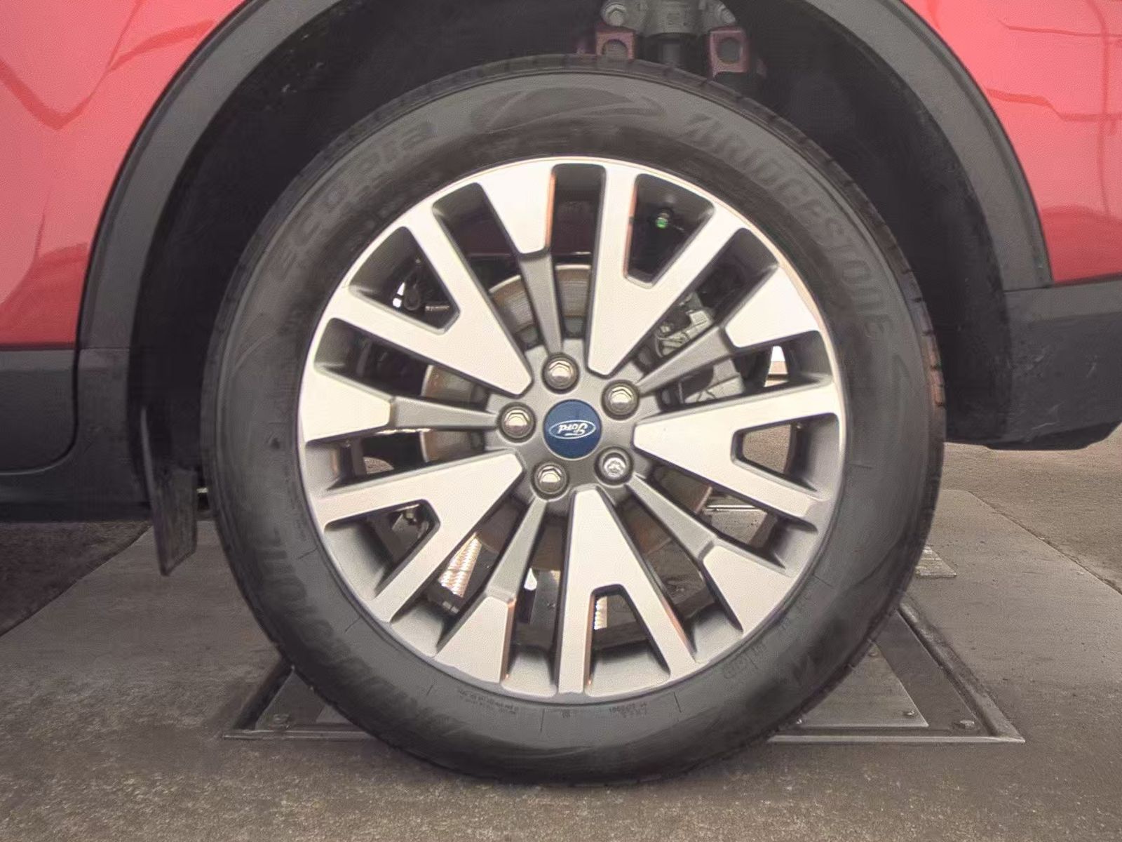 2022 Ford Escape Titanium AWD