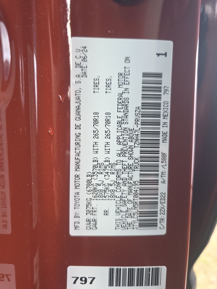 2024 Toyota Tacoma Hybrid TRD Pro AWD