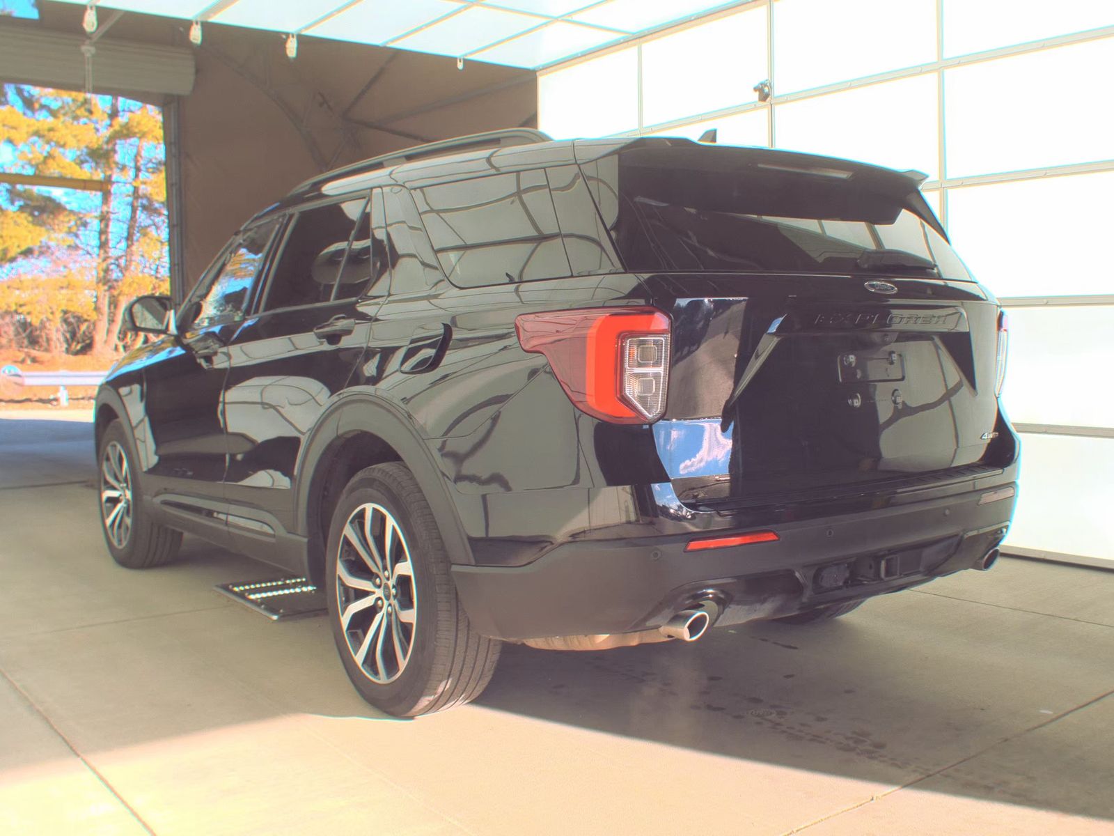 2023 Ford Explorer ST-Line AWD