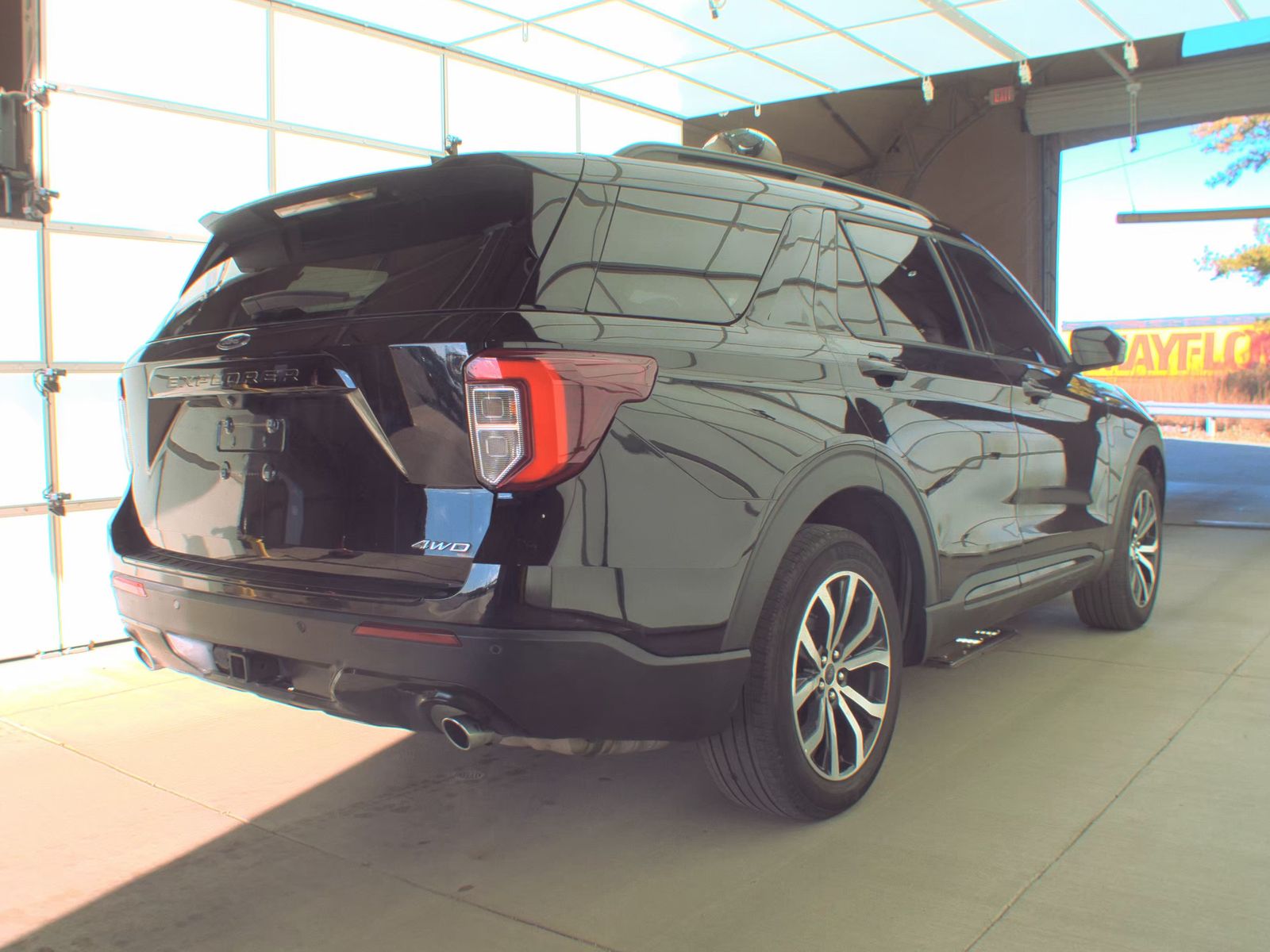 2023 Ford Explorer ST-Line AWD