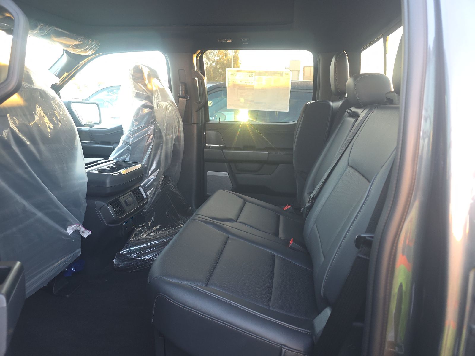 2025 Ford F-150 Hybrid Lariat AWD