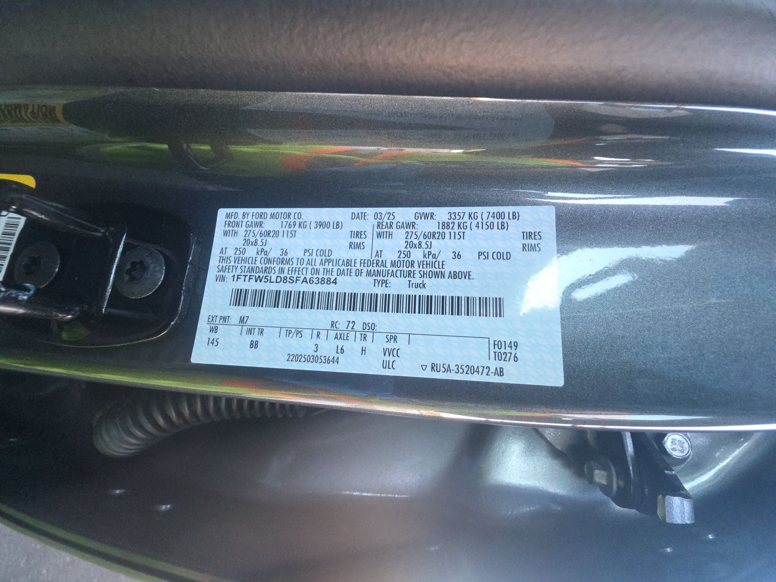 2025 Ford F-150 Hybrid Lariat AWD