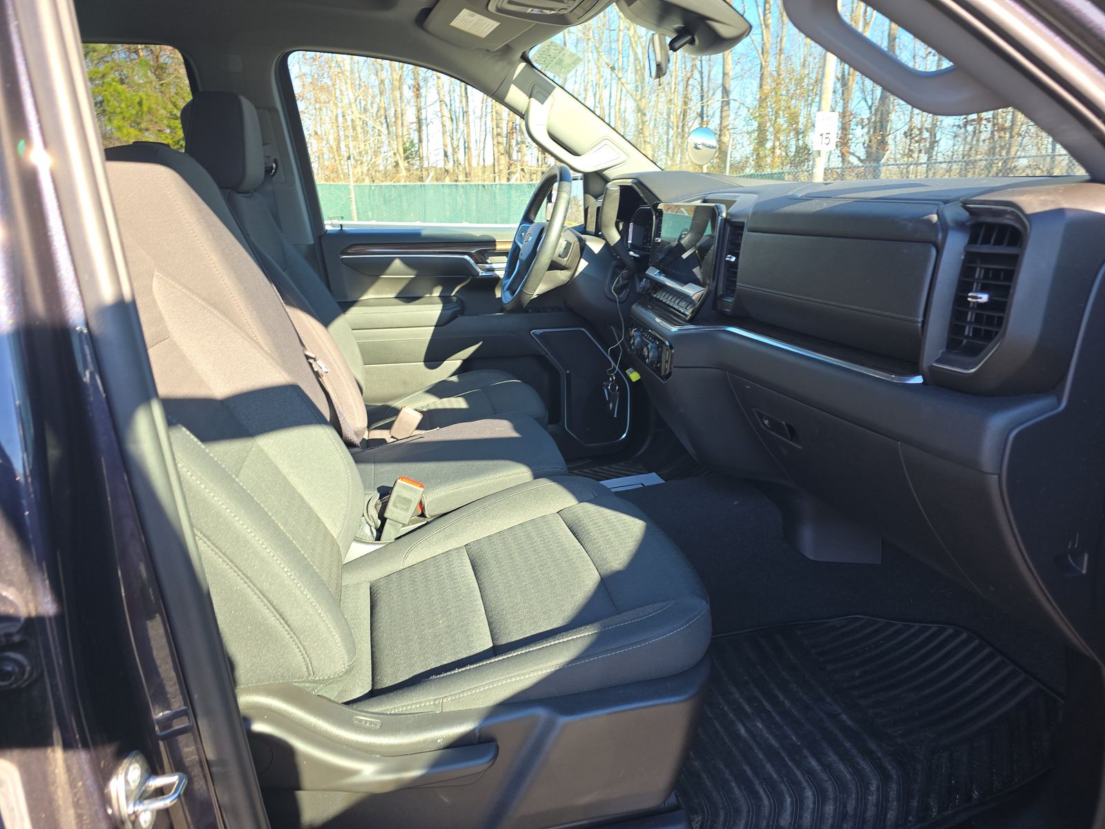 2024 Chevrolet Silverado 1500 LT AWD