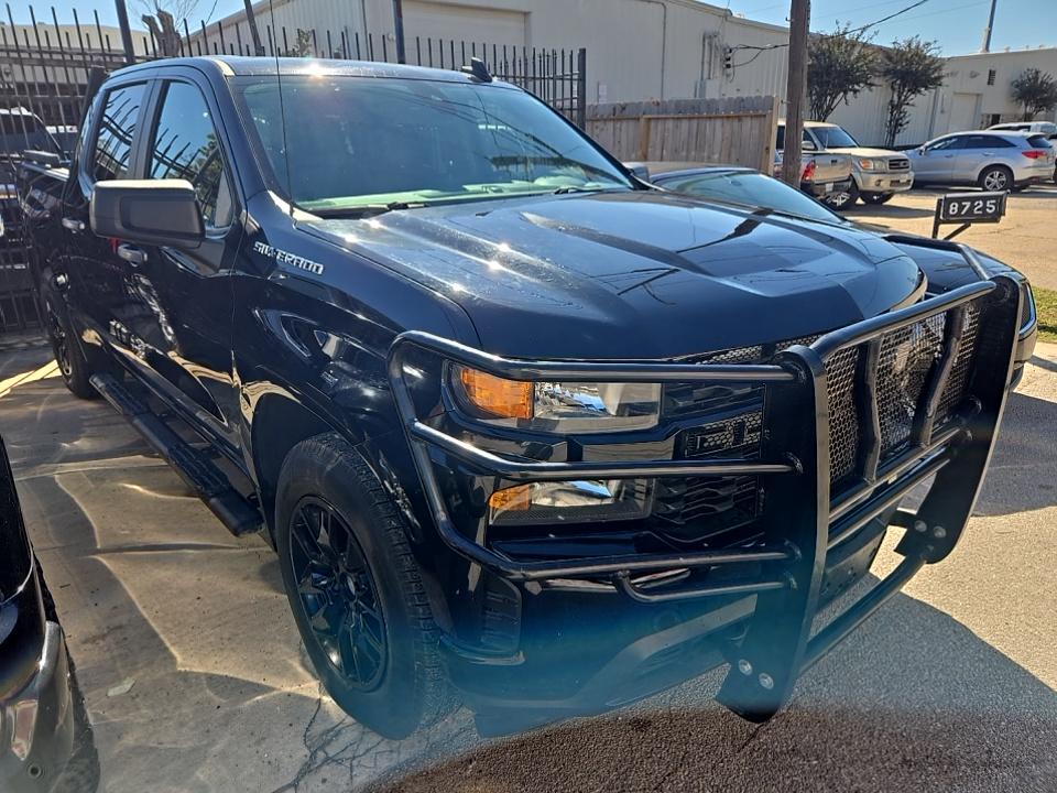 2022 Chevrolet Silverado 1500 Custom AWD