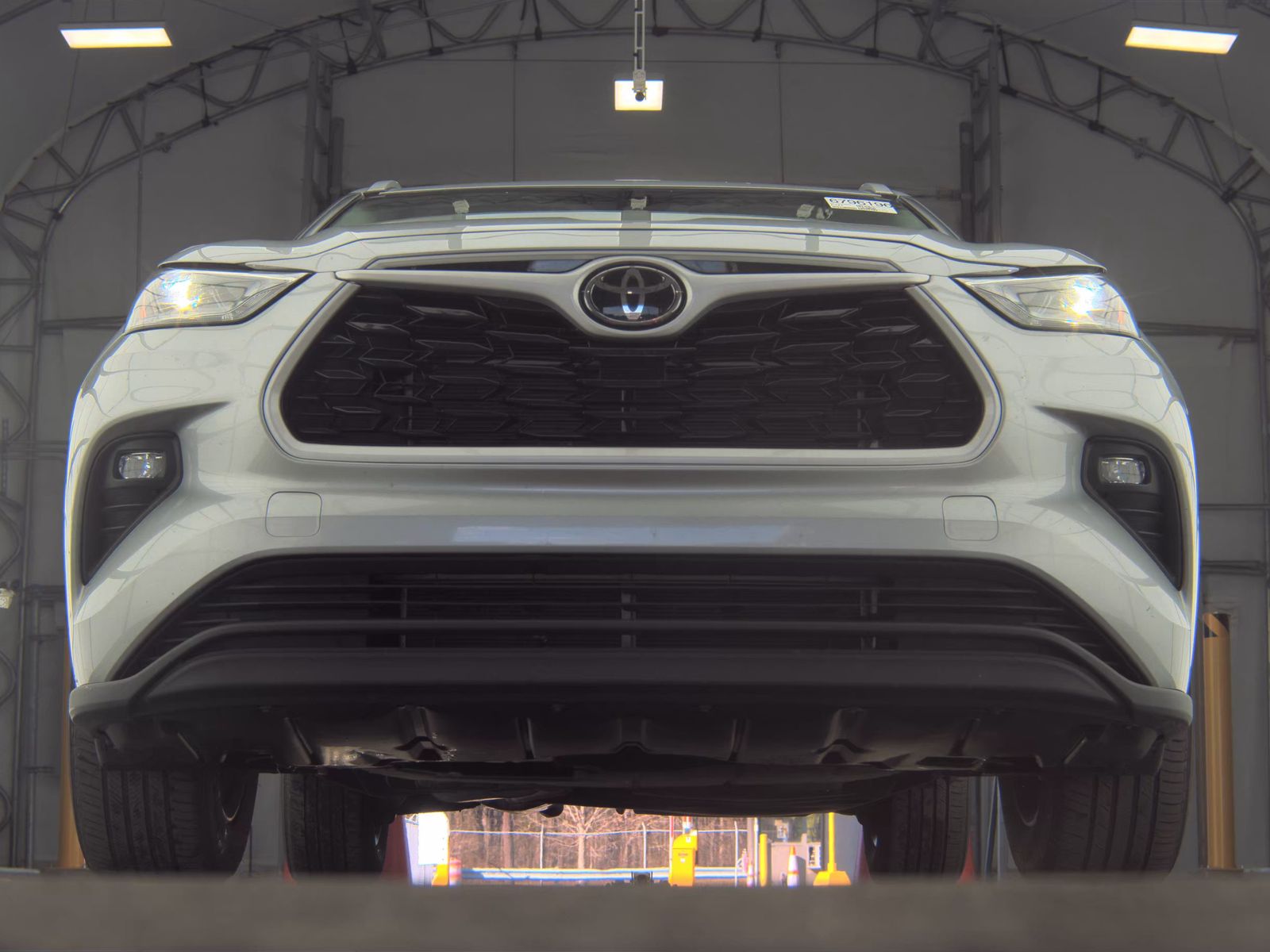 2024 Toyota Highlander XLE FWD