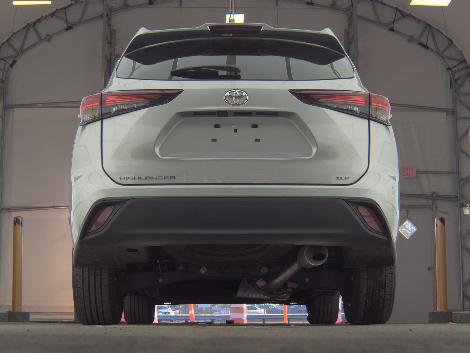 2024 Toyota Highlander XLE FWD