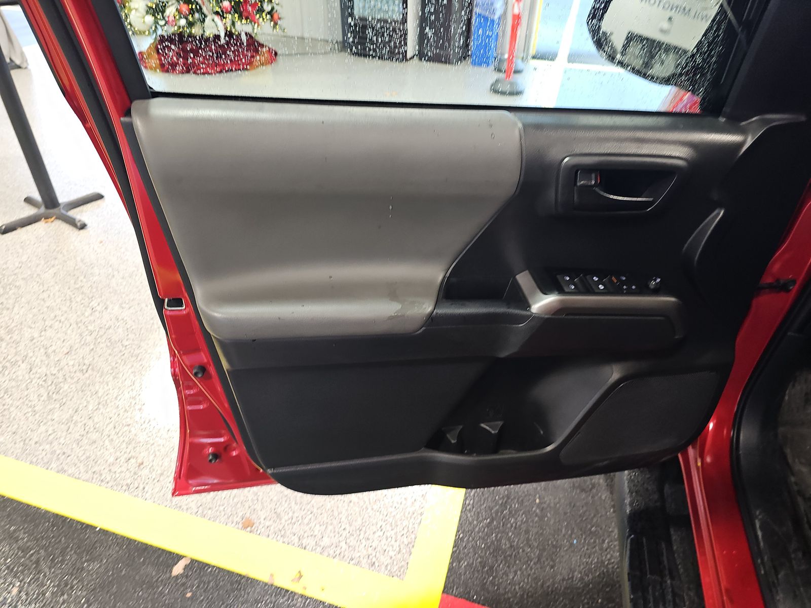 2023 Toyota Tacoma SR5 RWD